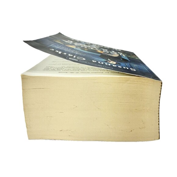 Jonathan Strange & Mr Norrell by Susanna Clarke 1st Edition 2015 Paperback Book - Picture 8 of 8